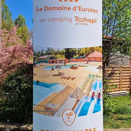 Mobil-home 3 Climatise, Entierement Equipe Dans Un Familial, Ideal Pour Des Reussies En Famille Ou Entre Amis * Aureilhan (Landes)
