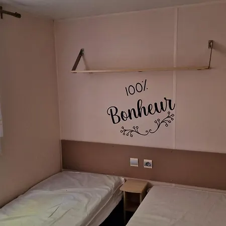 Mobil-home 3 Climatise, Entierement Equipe Dans Un Familial, Ideal Pour Des Reussies En Famille Ou Entre Amis