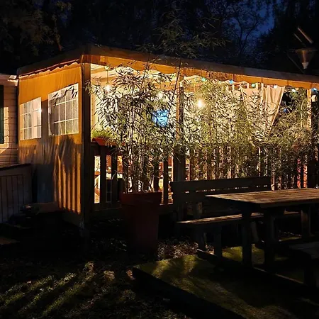 Mobil-home 3 Climatise, Entierement Equipe Dans Un Familial, Ideal Pour Des Reussies En Famille Ou Entre Amis Campsite Aureilhan (Landes)