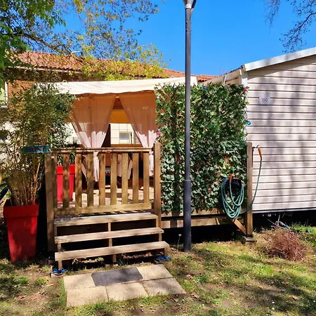 Campsite Mobil-home 3 Climatise, Entierement Equipe Dans Un Familial, Ideal Pour Des Reussies En Famille Ou Entre Amis *